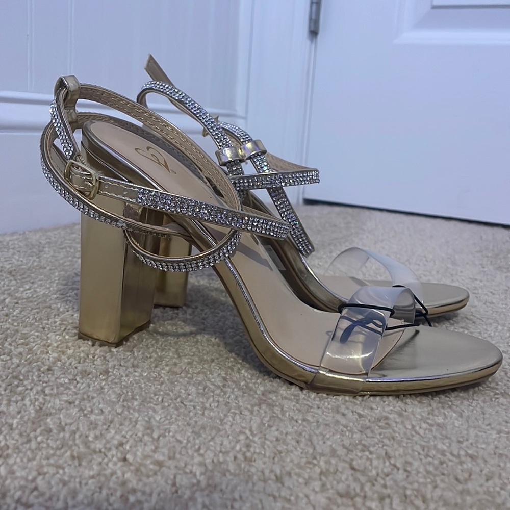 Windsor Heels